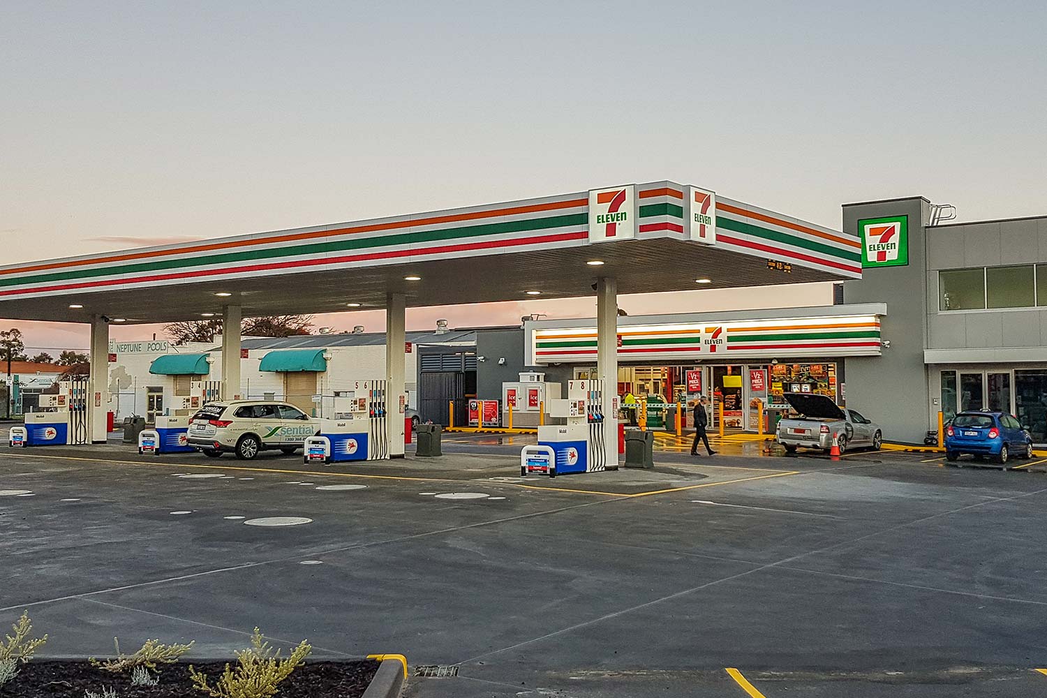 7 Eleven Ascot Store