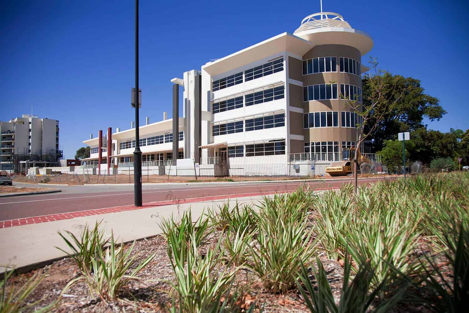 Cityscape On Swan RIvervale