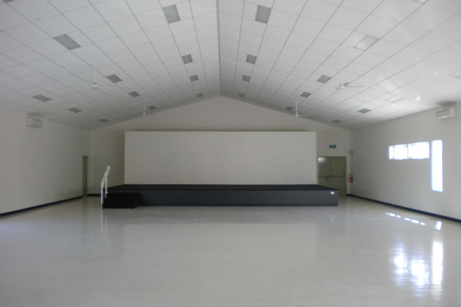 Riverside Community School