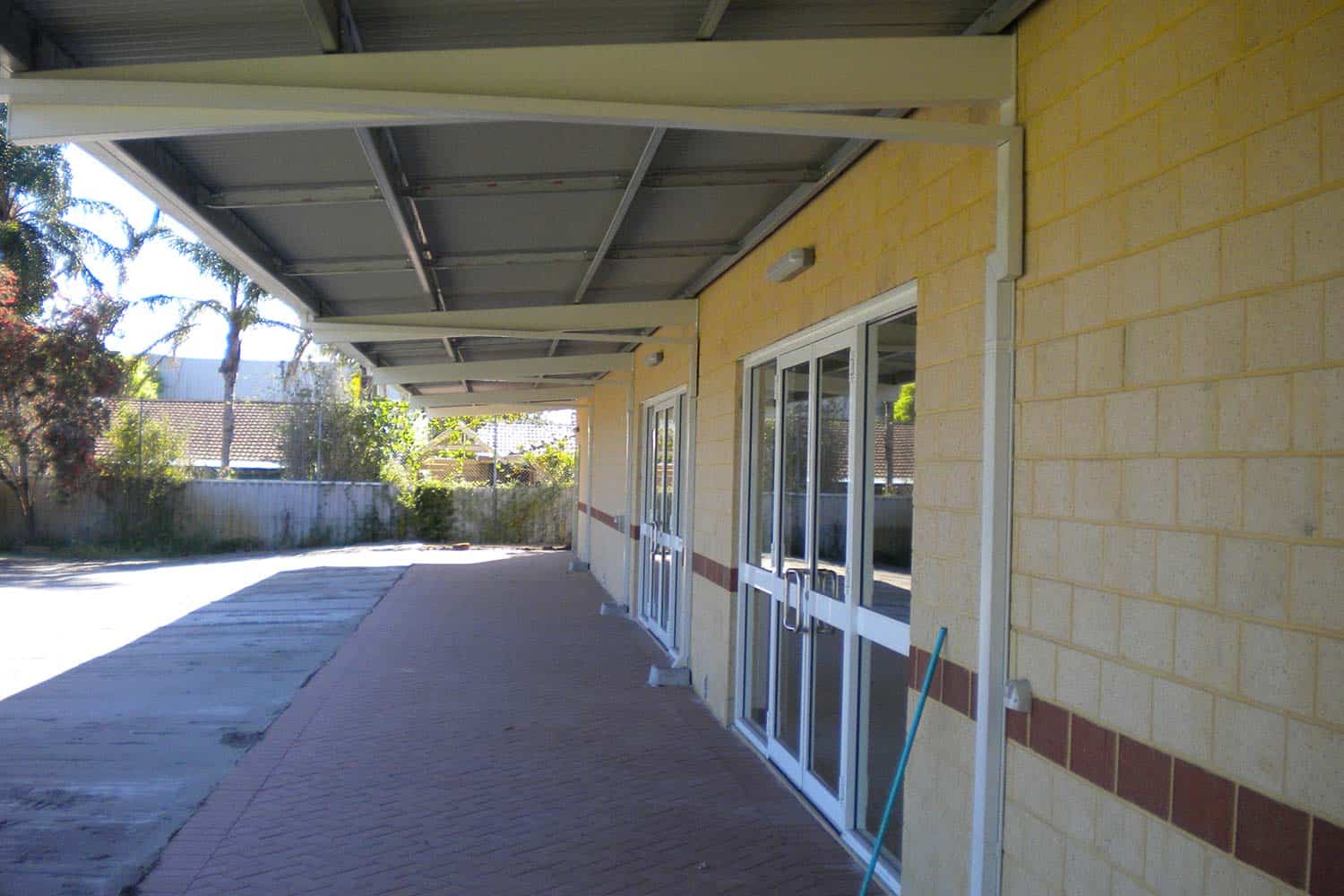 Riverside Community School
